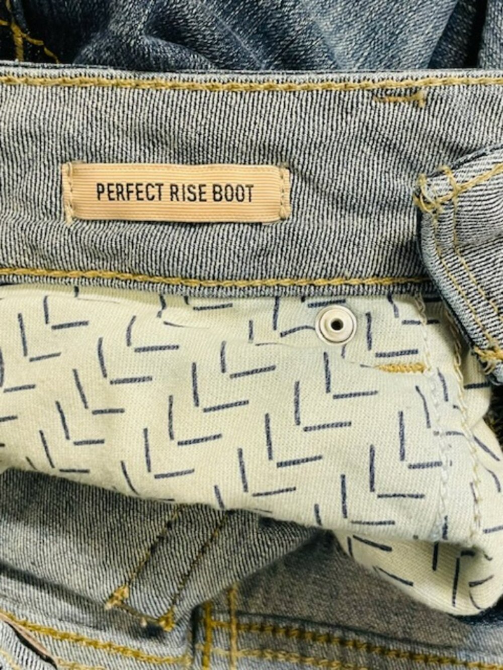 Ariat Rosa Boot Jeans Perfect Mid Rise Western Denim Stacking Riding 27 - Picture 7 of 9